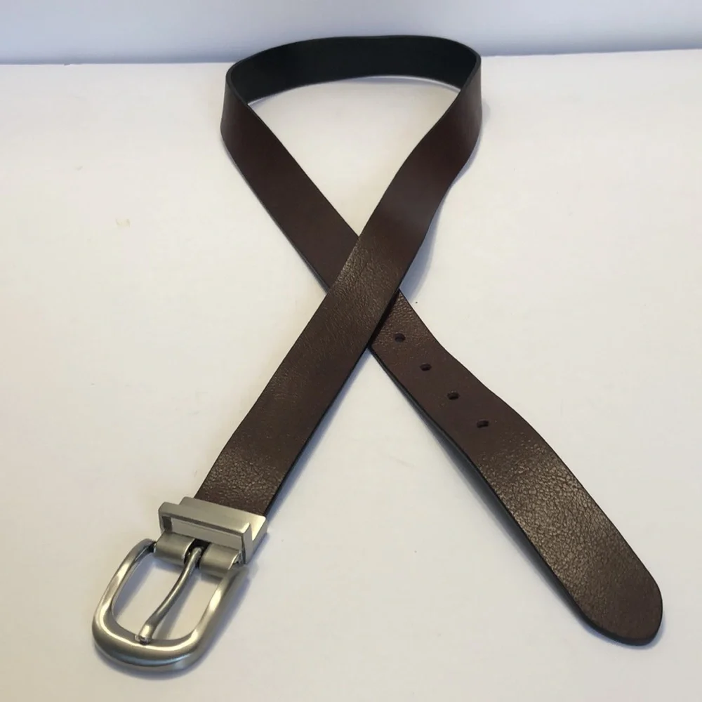 Men’s Reversible Black Brown Supple Leather Belt size Large 40”